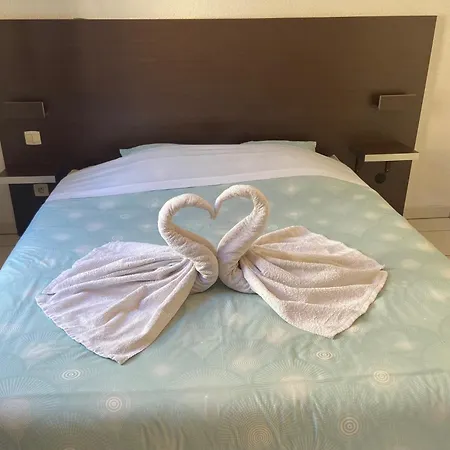 Cite Medievale 250 M * Carcassonne